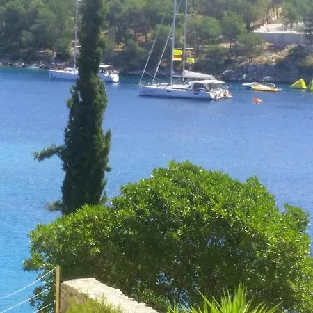 Pia * Milna (Brac)