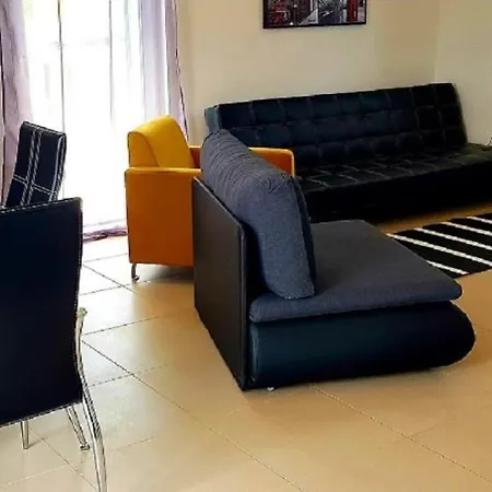 Pia Apartment *